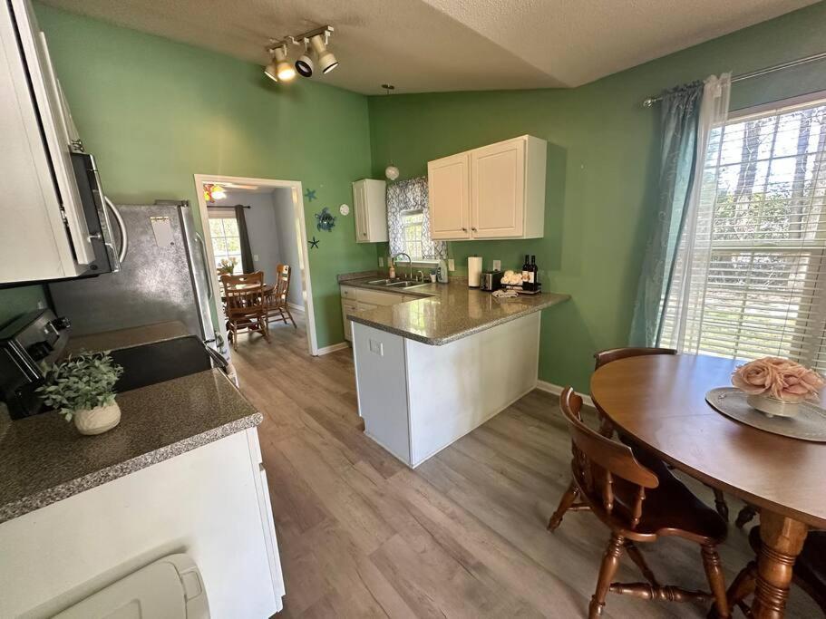 Adorable 3Br/2Ba W/ Garage 2Min Walk Ecu Health Villa Greenville Eksteriør bilde