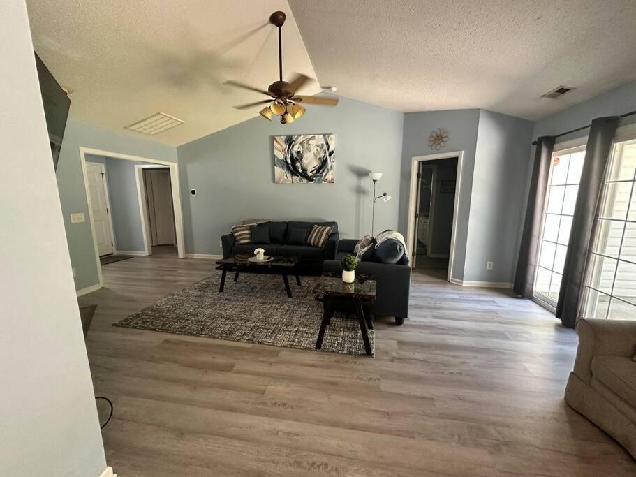 Adorable 3Br/2Ba W/ Garage 2Min Walk Ecu Health Villa Greenville Eksteriør bilde